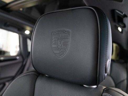 New 2026 Porsche Macan S AWD/4WD image 6