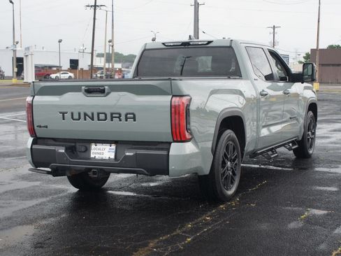 Used 2024 Toyota Tundra Limited AWD/4WD image 21