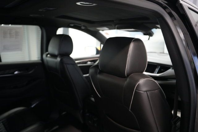 Used 2024 Buick Enclave Avenir w/ Avenir Technology Package AWD/4WD image 23