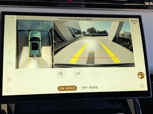 Used 2023 Land Rover Range Rover Sport SE image 14