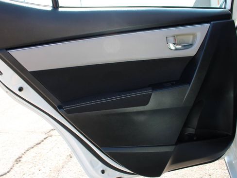 Used 2019 Toyota Corolla LE FWD image 36