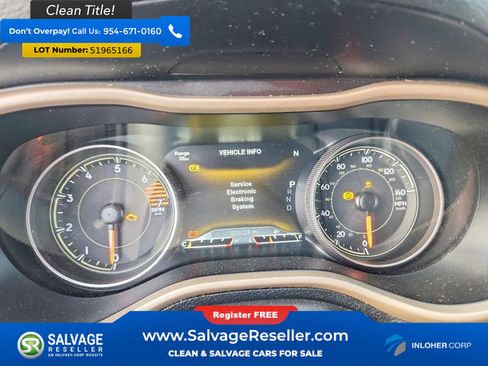 Used 2016 Jeep Cherokee Limited FWD image 12