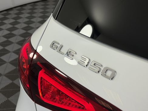 Used 2020 Mercedes-Benz GLE 350 4MATIC image 15
