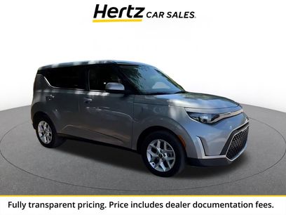 Used 2025 Kia Soul LX w/ LX Technology Package