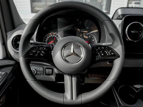 New 2026 Mercedes-Benz Sprinter 2500 image 15