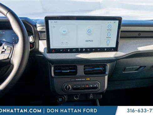 New 2026 Ford Maverick XLT w/ XLT Luxury Package image 8