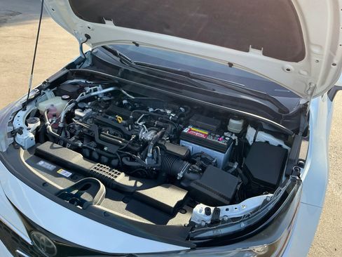 Used 2019 Toyota Corolla XSE image 23