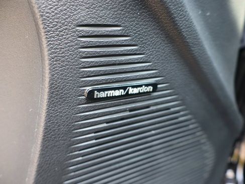 Used 2023 Dodge Challenger R/T Scat Pack image 11