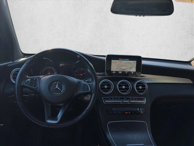 Used 2018 Mercedes-Benz GLC 300 4MATIC image 18