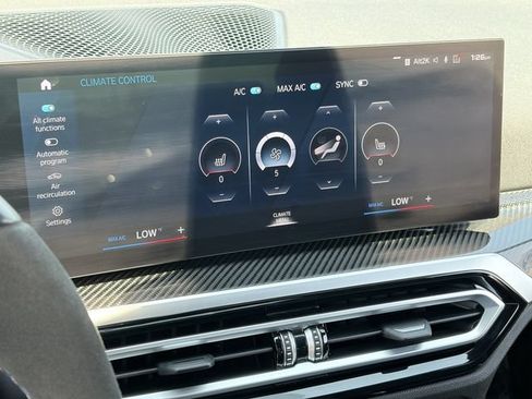 Used 2024 BMW M2 w/ Lighting Package RWD image 30