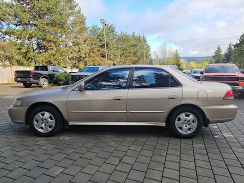 Used 2001 Honda Accord EX image 4