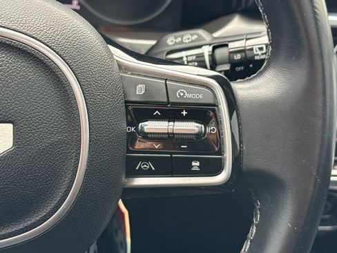 Used 2022 Kia Sorento SX image 29