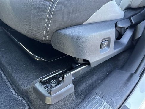 New 2025 Toyota Tacoma TRD Off-Road image 20