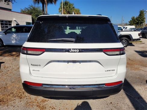 New 2025 Jeep Grand Cherokee Limited image 13