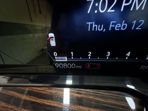 Certified 2021 Cadillac Escalade Premium Luxury w/ Driver Assist Tech Package image 15