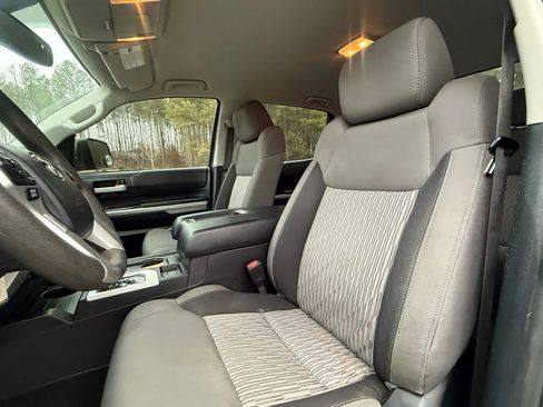 Used 2014 Toyota Tundra SR5 w/ SR5 Upgrade Package image 14