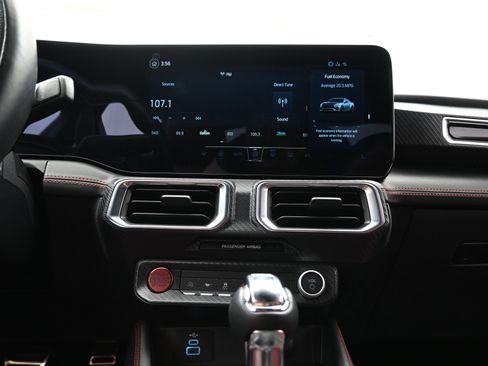 Used 2024 Ford Mustang GT Premium image 16