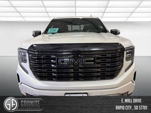 Used 2023 GMC Sierra 1500 Denali Ultimate AWD/4WD image 8