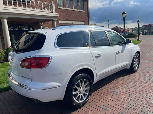 Used 2016 Buick Enclave Leather FWD image 8