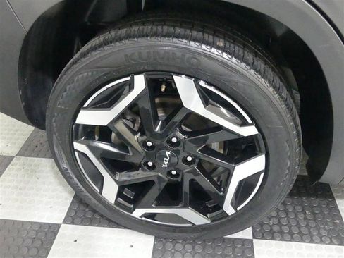 Used 2024 Kia Seltos SX w/ SX Sunroof Package AWD/4WD image 17