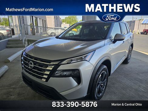 Used 2024 Nissan Rogue SV FWD image 1