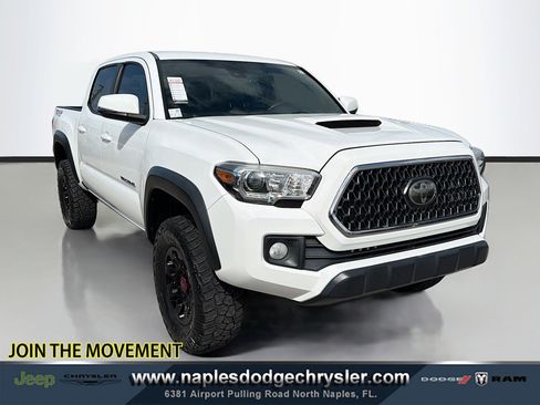 Used 2019 Toyota Tacoma TRD Off-Road image 1