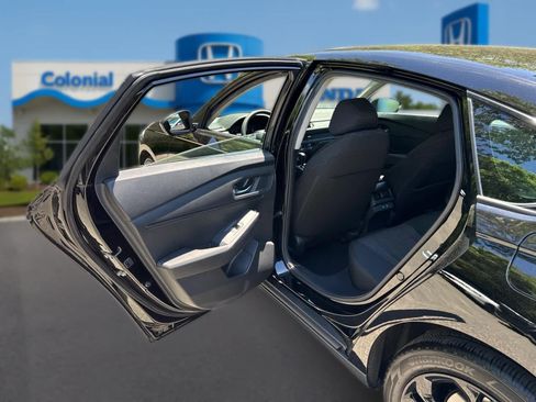 Used 2025 Honda Accord SE image 28