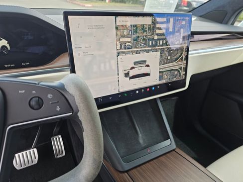 Used 2022 Tesla Model X AWD/4WD image 27