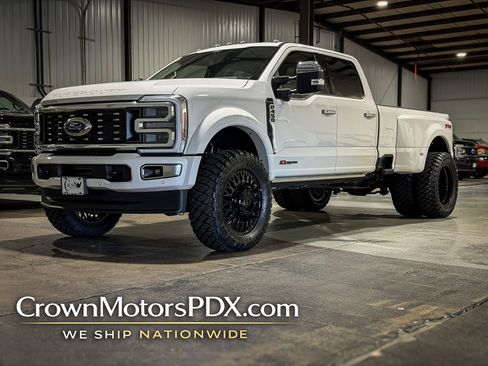 Used 2025 Ford F450 Platinum w/ Platinum Plus Package AWD/4WD image 1