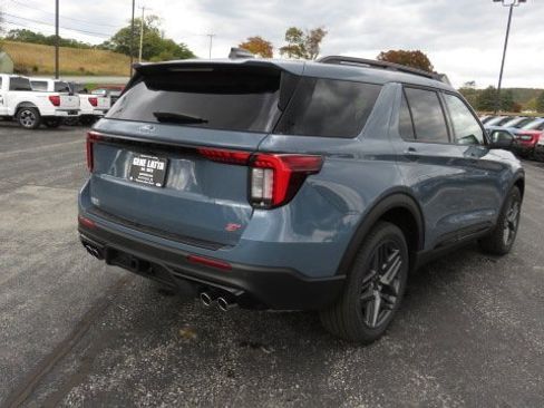 New 2026 Ford Explorer ST image 7