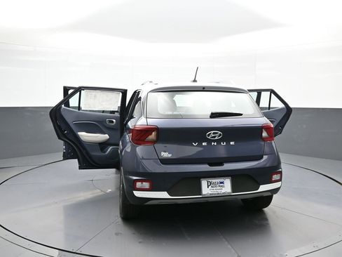 Certified 2023 Hyundai Venue Limited FWD image 46