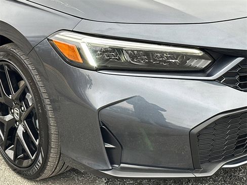 Used 2025 Honda Civic Sport image 8