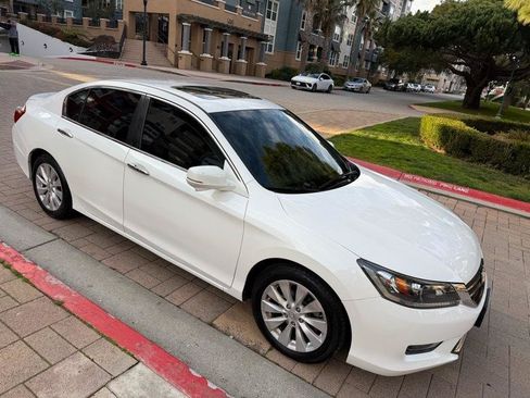 Used 2015 Honda Accord EX image 24