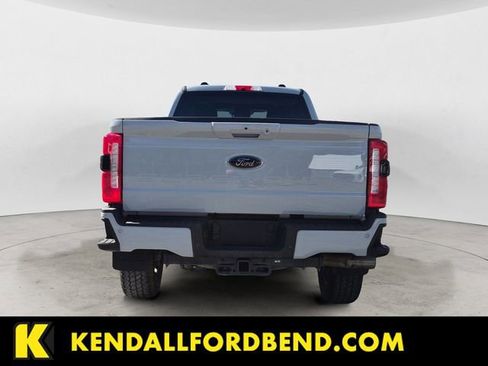 Certified 2025 Ford F350 Lariat w/ Black Appearance Package image 4