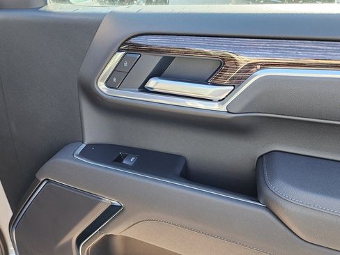 New 2026 GMC Sierra 1500 Elevation image 37