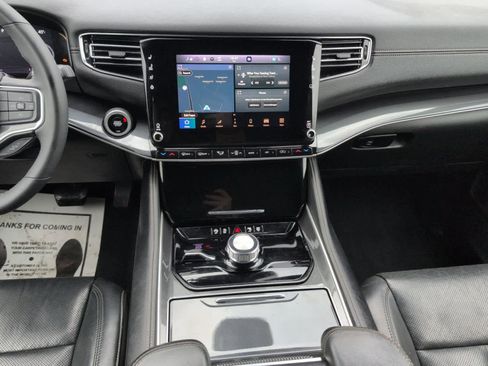 Used 2022 Jeep Wagoneer Series I w/ Premium Group I image 17