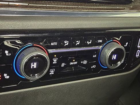 Used 2024 Chevrolet Silverado 1500 LT image 19