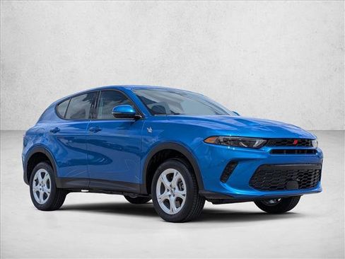 Used 2024 Dodge Hornet GT image 3