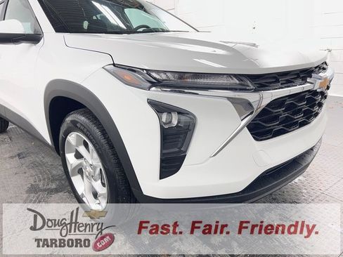 New 2026 Chevrolet Trax LS w/ LS Convenience Package image 9