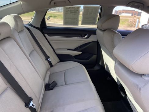 Used 2019 Honda Accord LX image 20