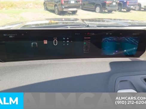 Used 2025 Ford Expedition Max Active AWD/4WD image 30