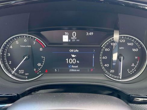 Used 2025 Cadillac XT5 Premium Luxury image 33