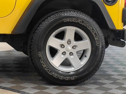 Used 2006 Jeep Wrangler X AWD/4WD image 28