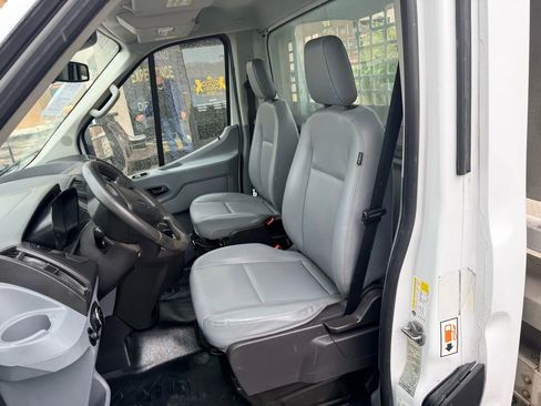 Used 2018 Ford Transit 250 138 image 10