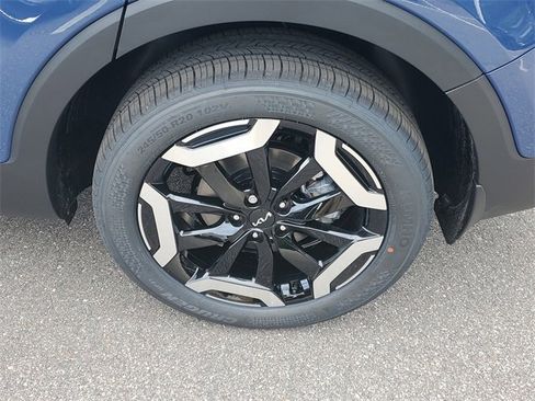 New 2025 Kia Telluride S image 40