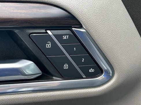 Used 2023 GMC Sierra 1500 SLT w/ SLT Premium Plus Package image 27