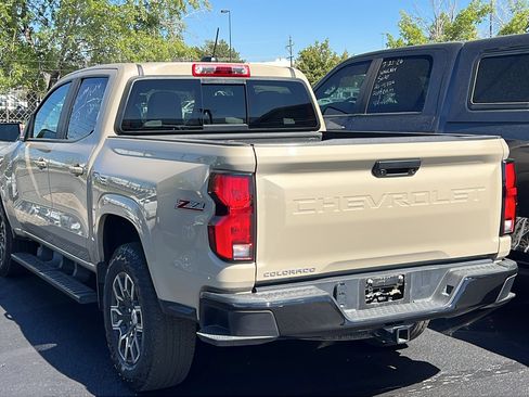 Used 2024 Chevrolet Colorado Z71 w/ Z71 Convenience Package 2 AWD/4WD image 2