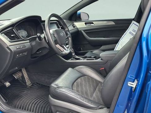 Used 2018 Hyundai Sonata Sport FWD image 9