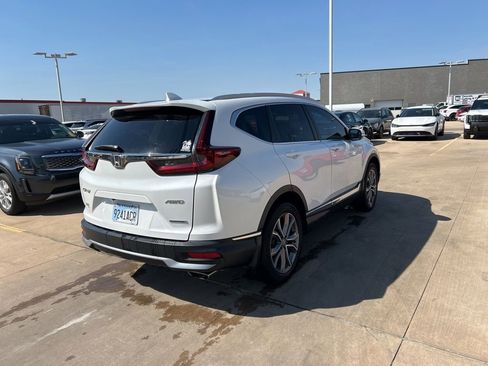 Used 2020 Honda CR-V Touring image 3