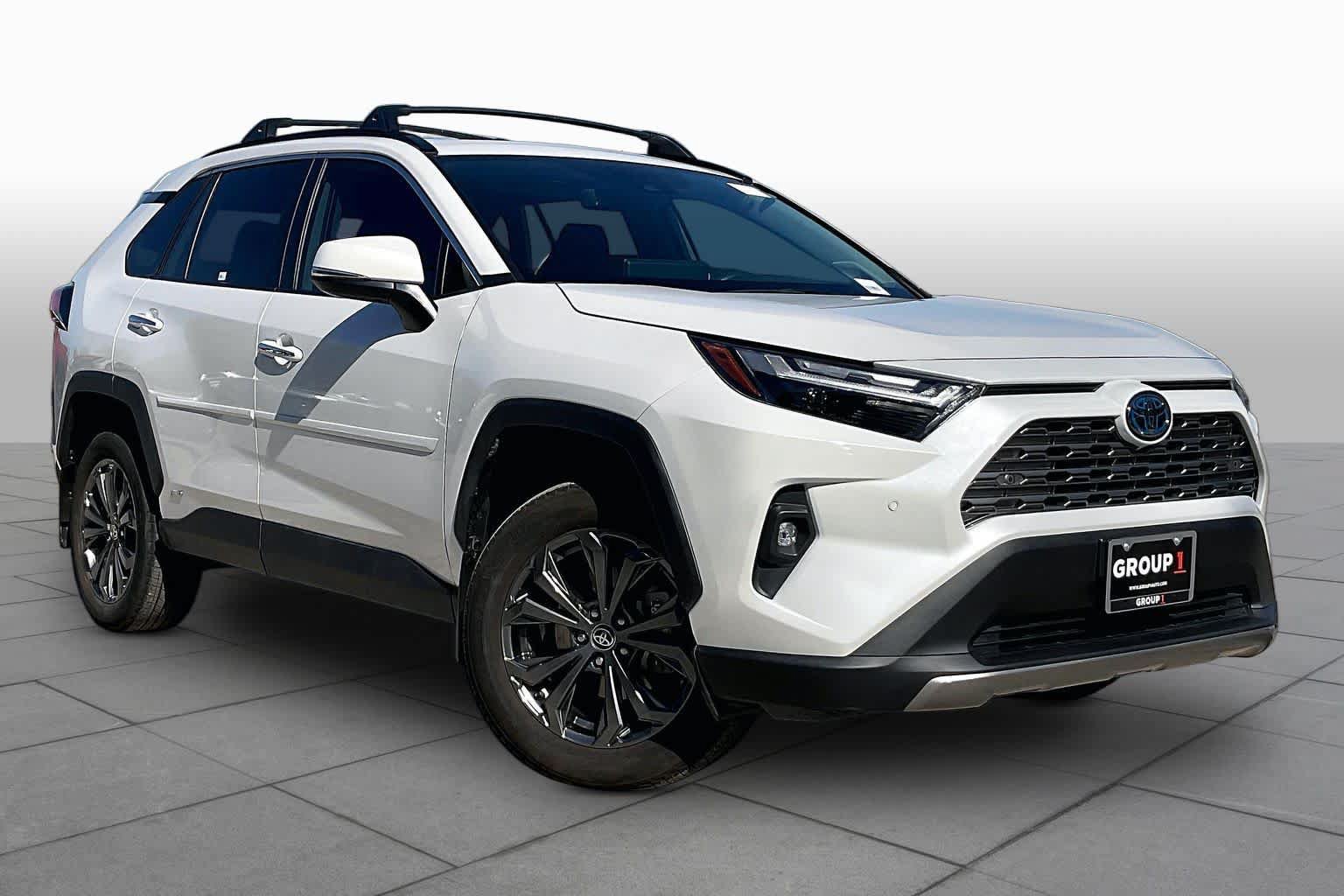 Used 2024 Toyota RAV4 Limited AWD/4WD image 3